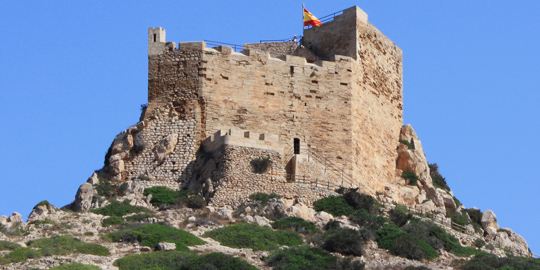 Joan Binimelis i les torres de defensa, castell de Cabrera