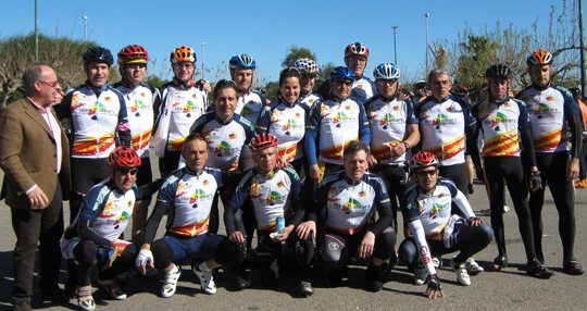 Revista Más Mallorca, patrocinador del equipo oficial de ciclismo de las Islas Baleares