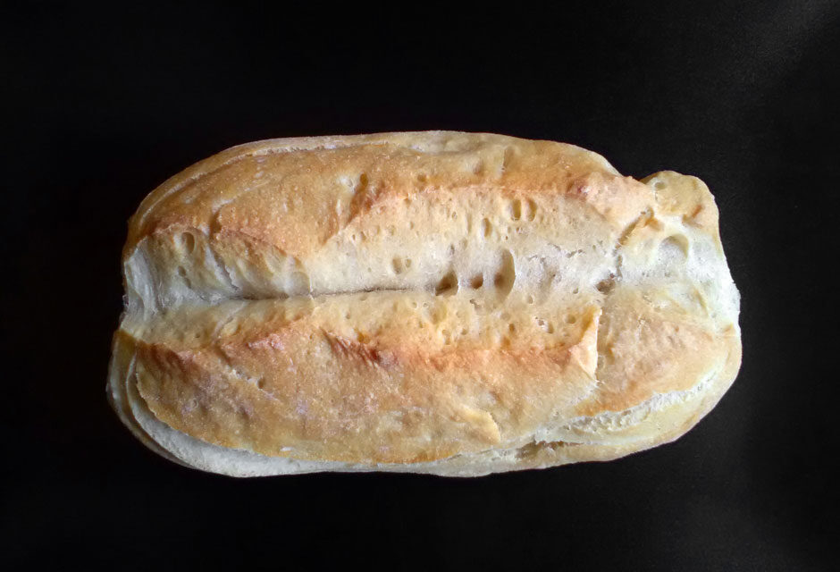 The Llonguet, a bread roll with identity