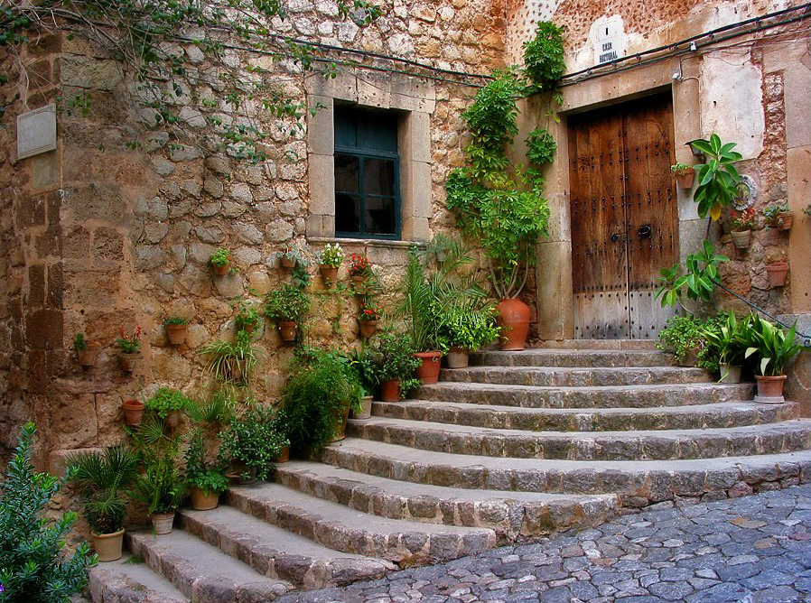 El pintoresco pueblo de Valldemossa, Mallorca.